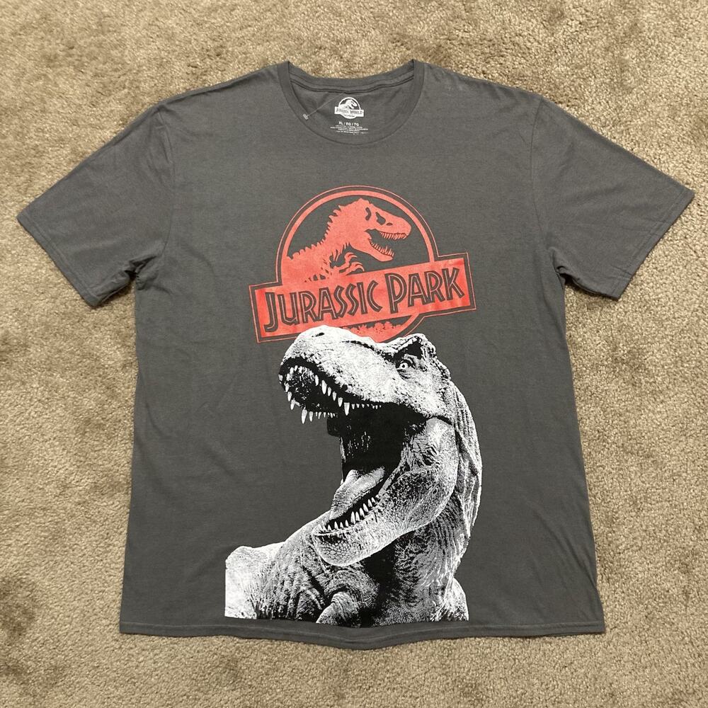 NWOT Jurassic World Dominion Charcoal T-Shirt T-Rex Dinosaur Graphic Unisex XL